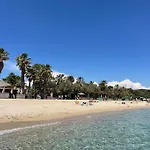 Grande De 130 M2 Avec Et Amarrage Prive 14x8m * Grimaud