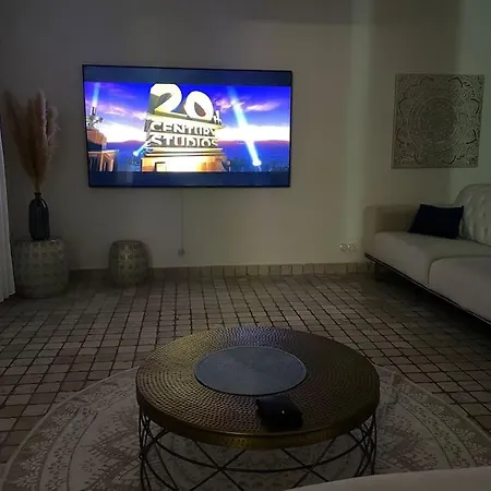 Grande De 130 M2 Avec Et Amarrage Prive 14x8m Βίλα *