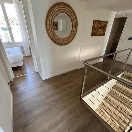 Grande De 130 M2 Avec Et Amarrage Privé 14x8m Villa