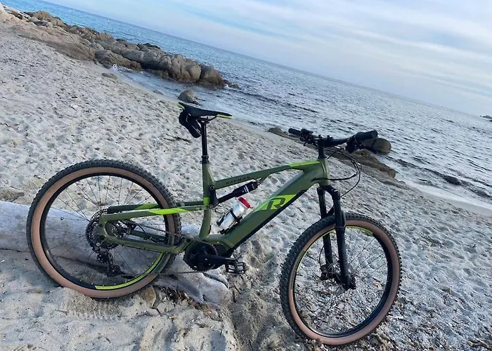 Grande De 130 M2 Avec Et Amarrage Prive 14x8m *