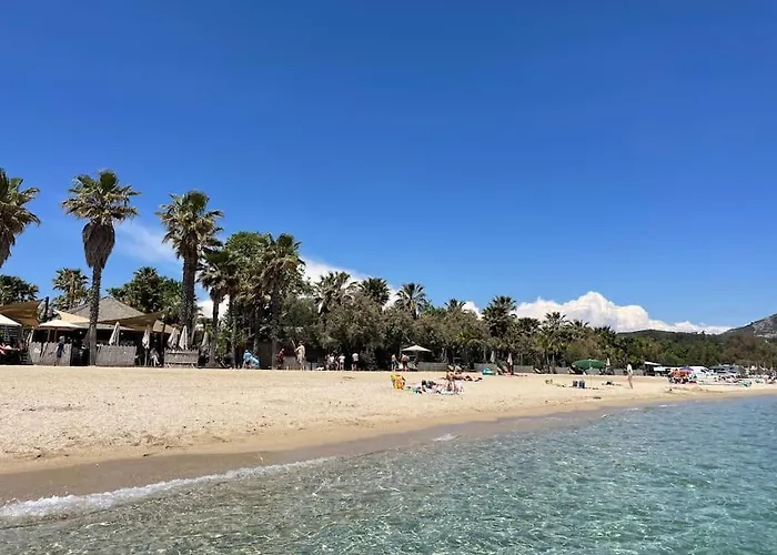 Grande De 130 M2 Avec Et Amarrage Prive 14x8m * Grimaud